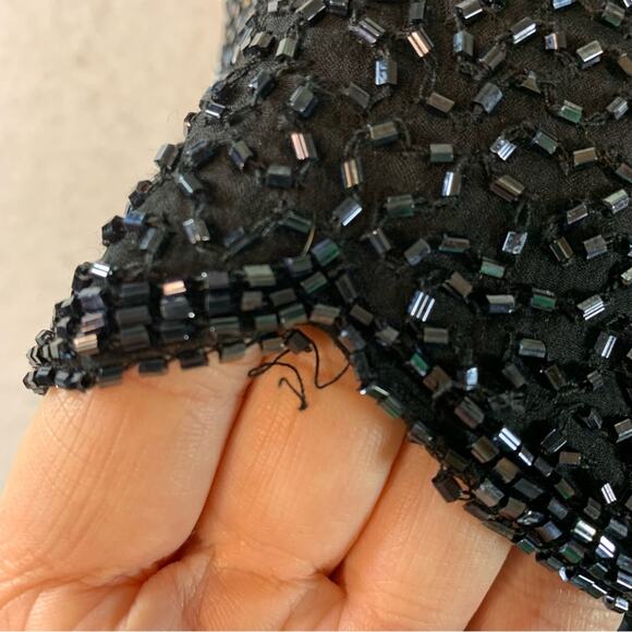 Womens Gorgeous Silk‎ Beaded Formal Blouse Sz XS Black Silk Scalloped Hem Lined - Picture 13 of 14